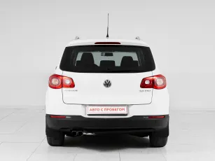 Volkswagen  5