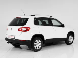 Volkswagen  6