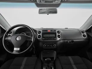 Volkswagen  9