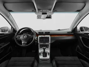 Volkswagen  8