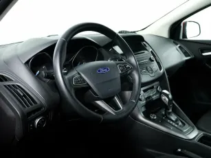Ford  10