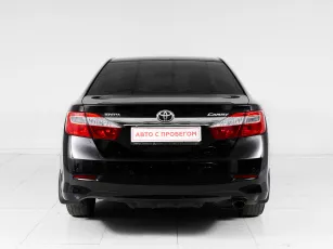 Toyota  5