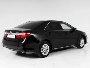 Toyota  6