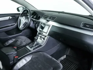 Volkswagen  10