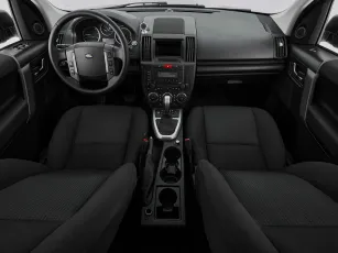 Land Rover  8