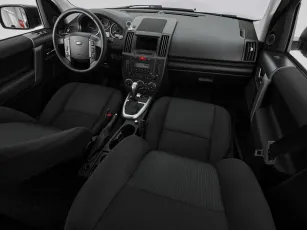 Land Rover  9