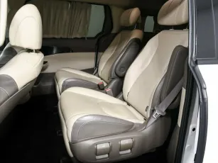 Kia  13