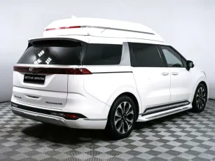 Kia  3