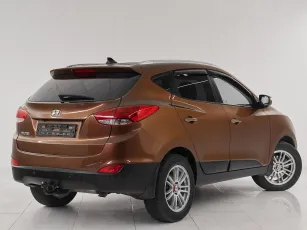 Hyundai  6