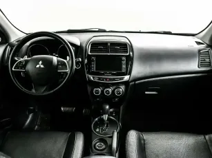Mitsubishi  10