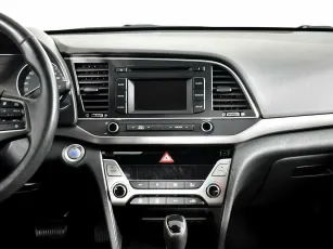 Hyundai  10