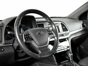 Hyundai  9