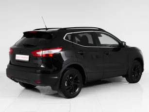 Nissan  6