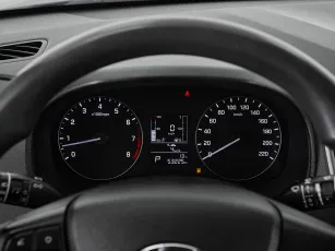 Hyundai  11