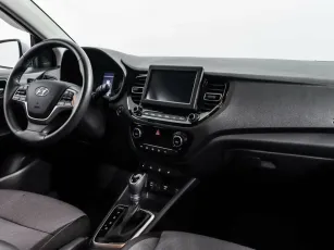 Hyundai  5