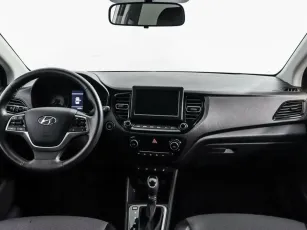 Hyundai  6