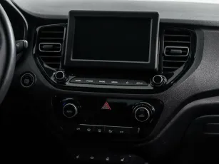 Hyundai  8