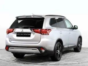 Mitsubishi  5