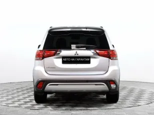 Mitsubishi  6