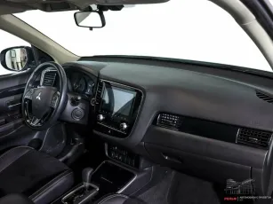 Mitsubishi  7