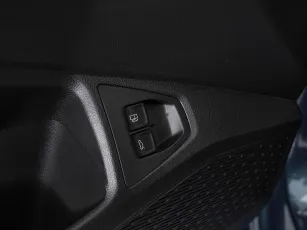 Volkswagen  9