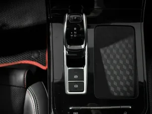 Chery  12