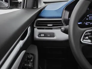 Geely  17