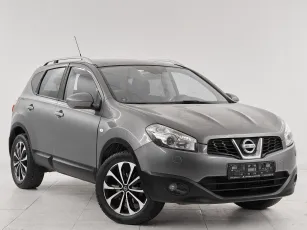 Nissan  3