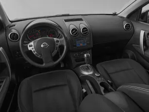 Nissan  7