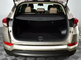 Hyundai  11
