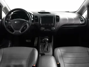Kia  6
