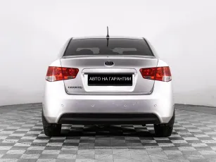Kia  4