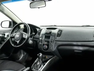 Kia  5