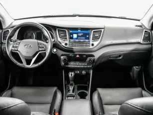 Hyundai  6
