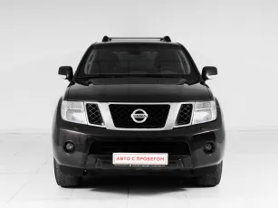 Nissan  2