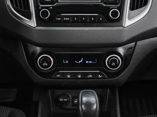 Hyundai  16