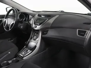 Hyundai  7