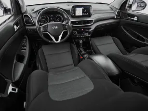 Hyundai  7