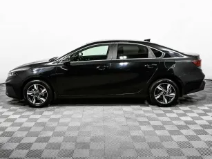 Kia  3