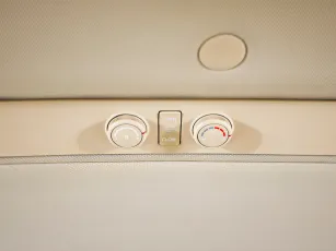 Hyundai  18