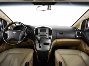 Hyundai  8