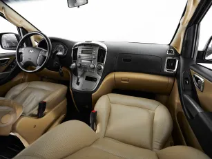 Hyundai  9