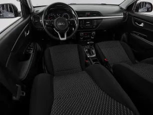 Kia  7