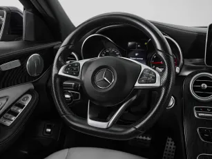 Mercedes-Benz  10