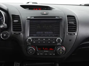 Kia  15