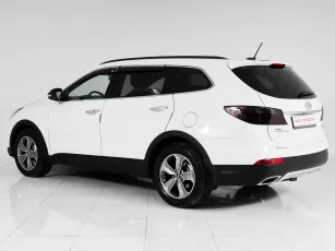 Hyundai  4