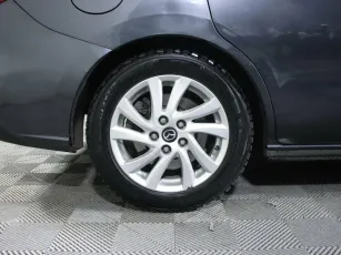 Mazda  5