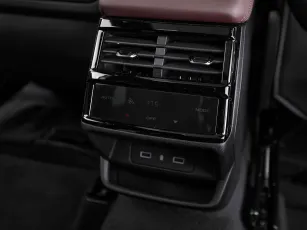 Geely  27
