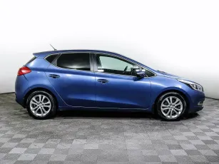 Kia  3