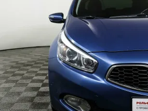 Kia  6